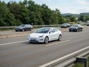 E Auto Reichweite Autobahn